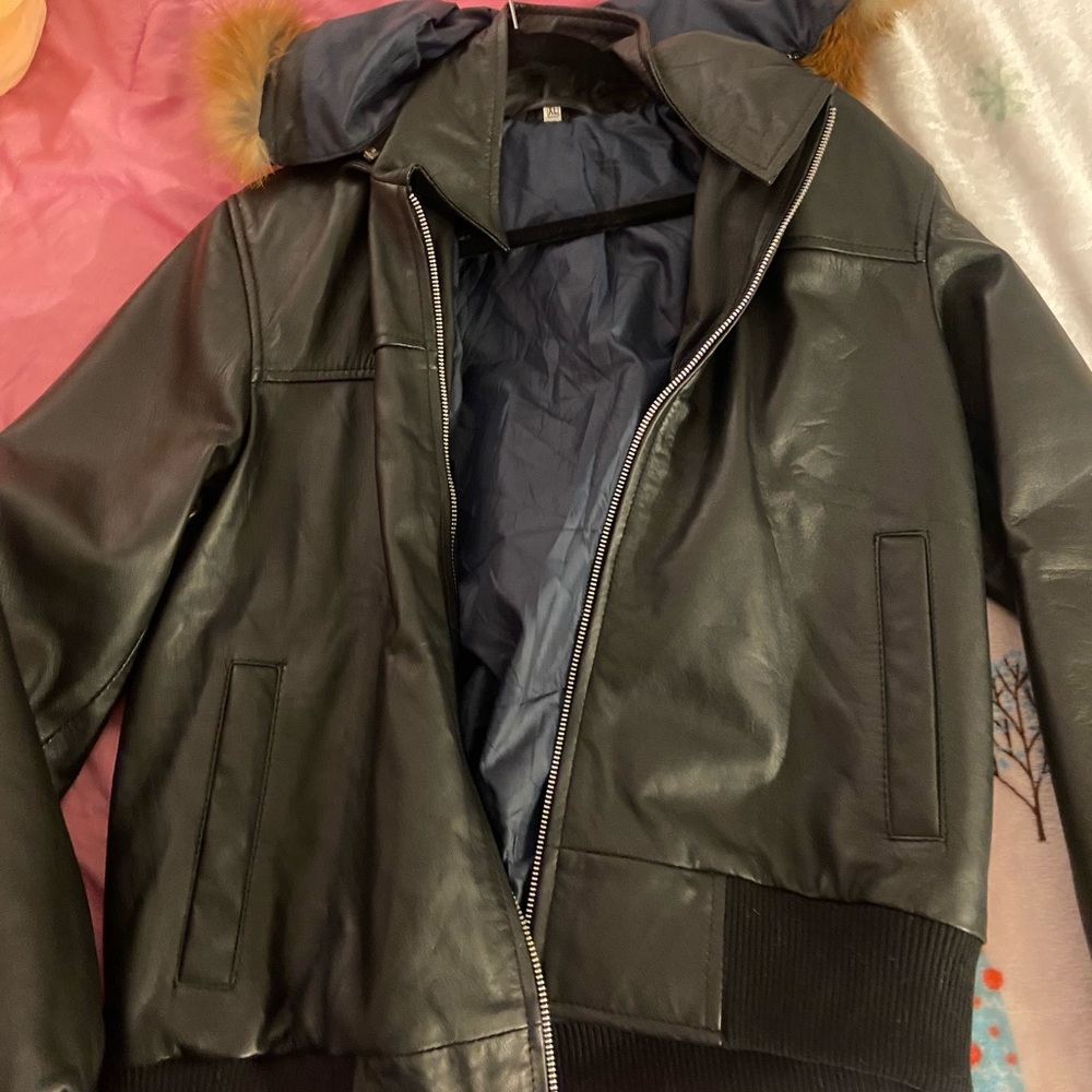 Leather Jacket - Picture 6 of 6